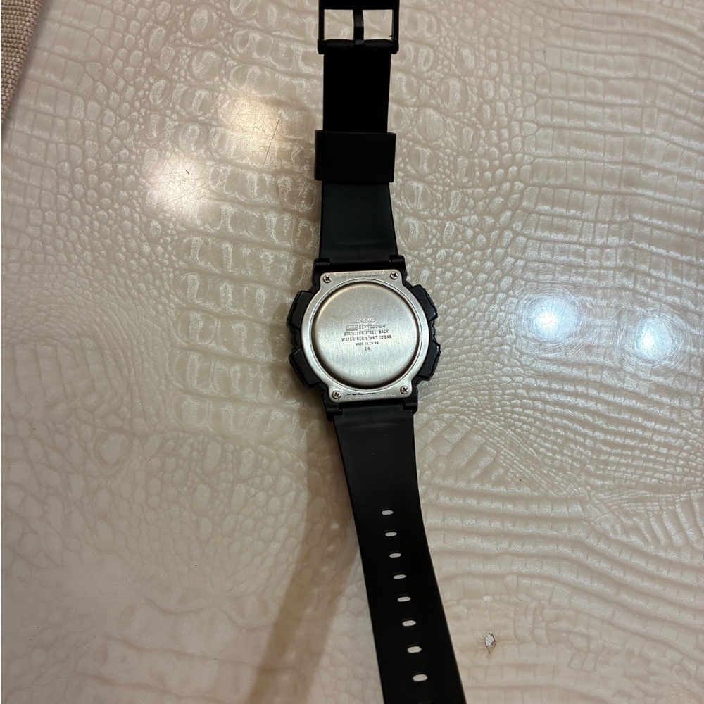 Casio Black watch - Picture 7 of 9
